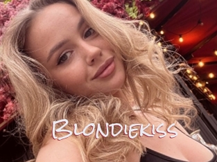 Blondiekiss