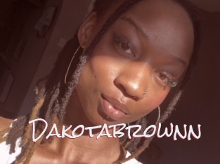 Dakotabrownn