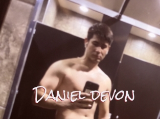 Daniel_devon