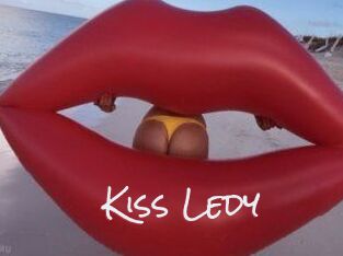 Kiss_Ledy