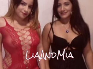 LiaAndMia