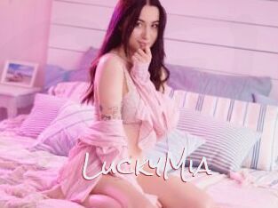 LuckyMia