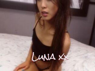 Luna_xx