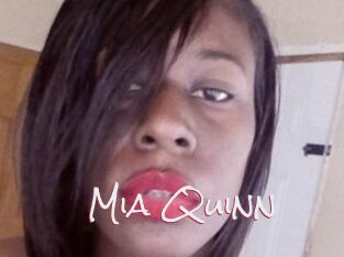 Mia_Quinn