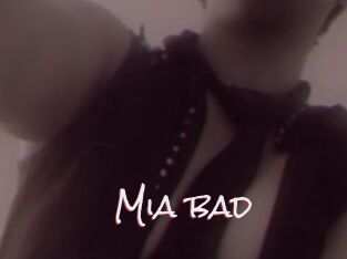 Mia_bad