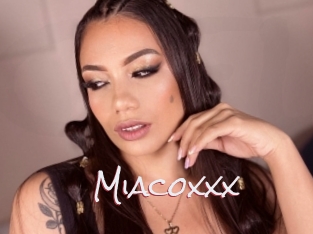 Miacoxxx