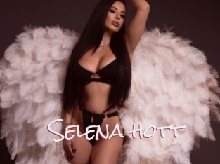 Selena_hott