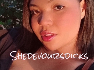 Shedevoursdicks