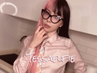 Tessaelfie